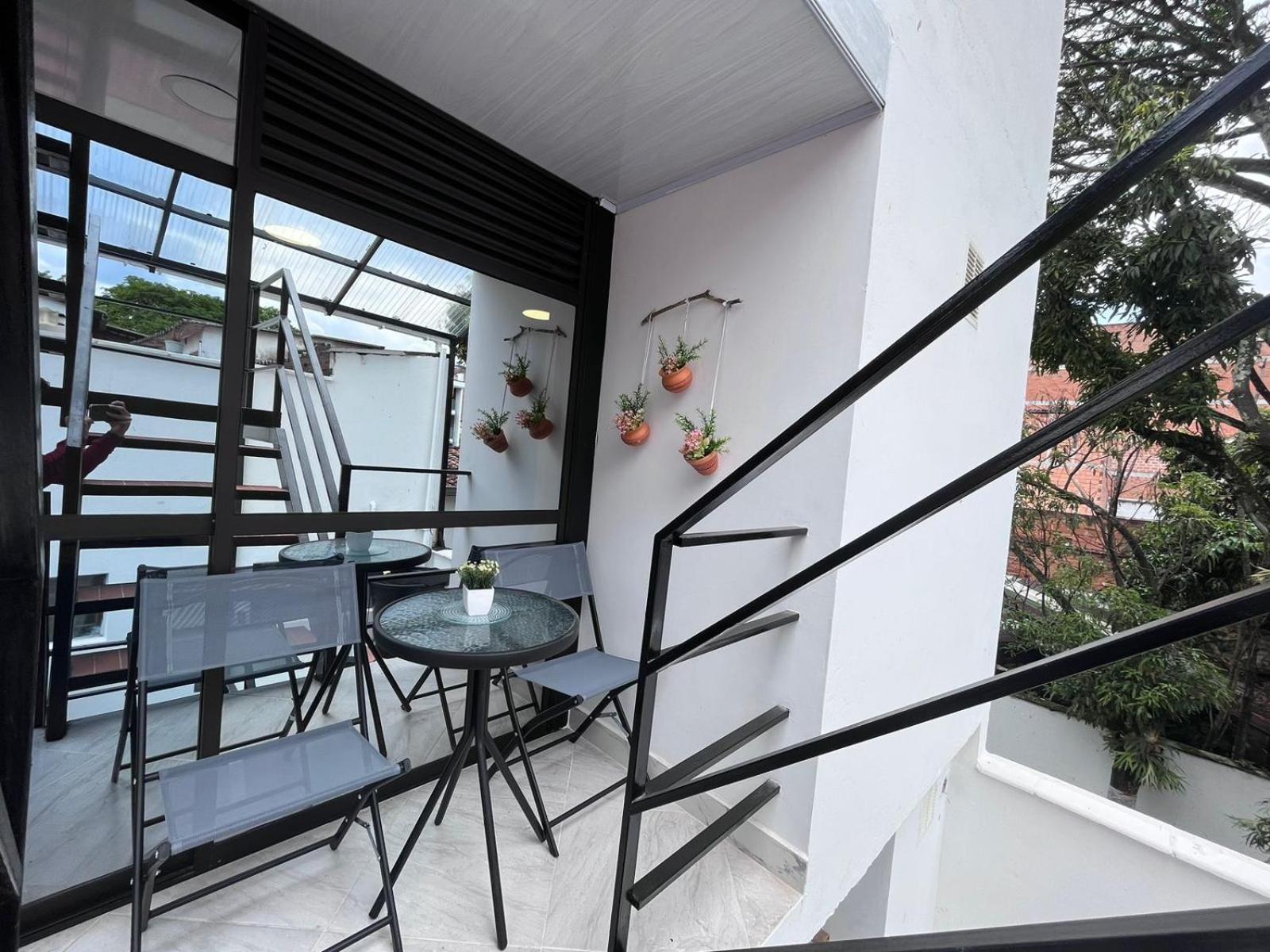 Edificio Santamarta Medellin Hotel Екстериор снимка